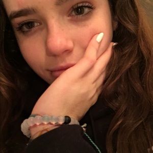 Meet your Posher, Jillian